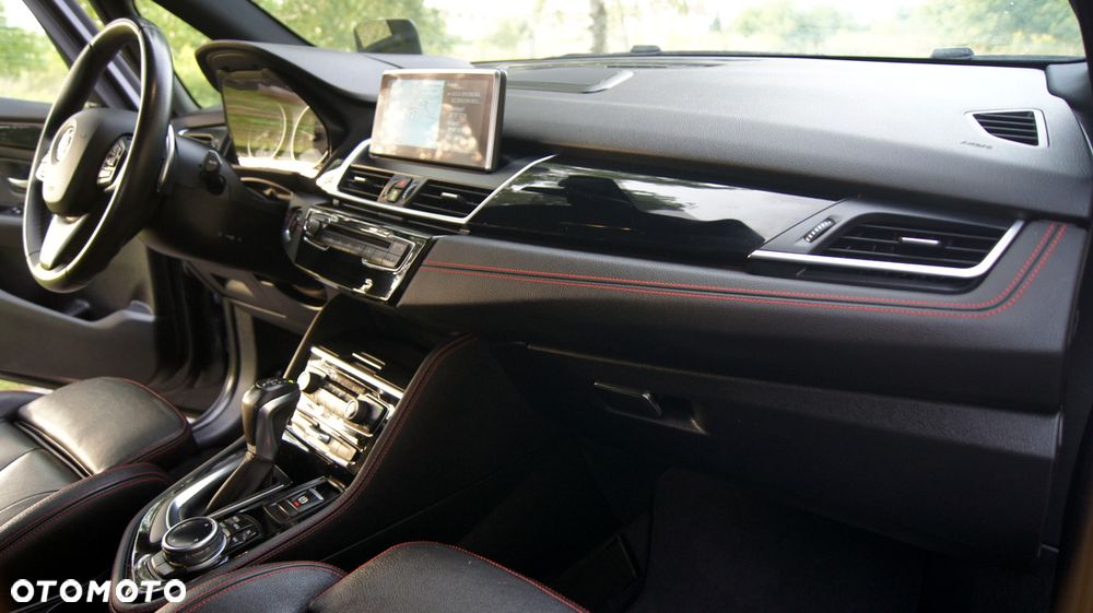 BMW Seria 2 225i Sport-Aut Luxury Line - 33