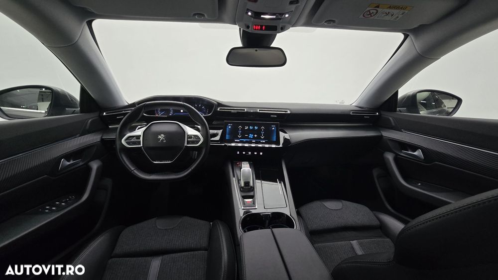 Peugeot 508 SW 1.2 PureTech S&S EAT8 Allure Pack - 14