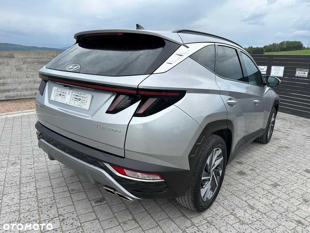 Hyundai Tucson - 4