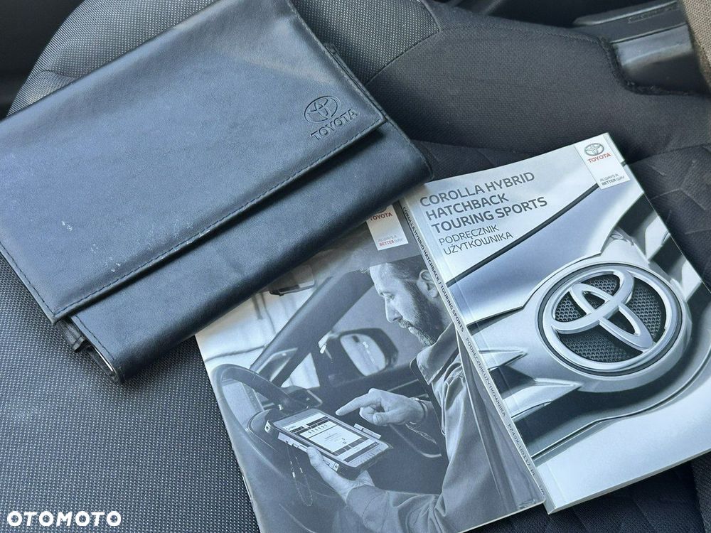 Toyota Corolla - 22