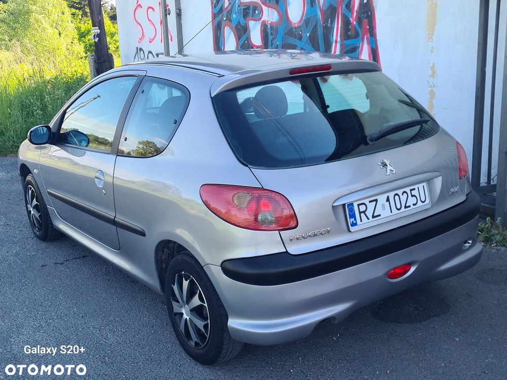 Peugeot 206 - 3