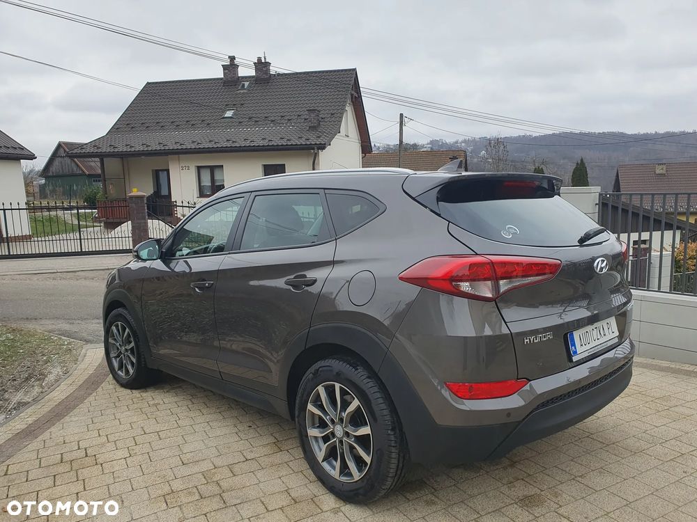 Hyundai Tucson 1.7 CRDI BlueDrive Comfort 2WD - 27