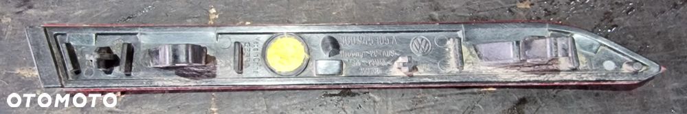 ODBLASK ZDERZAKA TYŁ PRAWY LEWY KOMPLET 3G0945103A 3G0945106A  VW PASSAT B8 KOMBI - 12