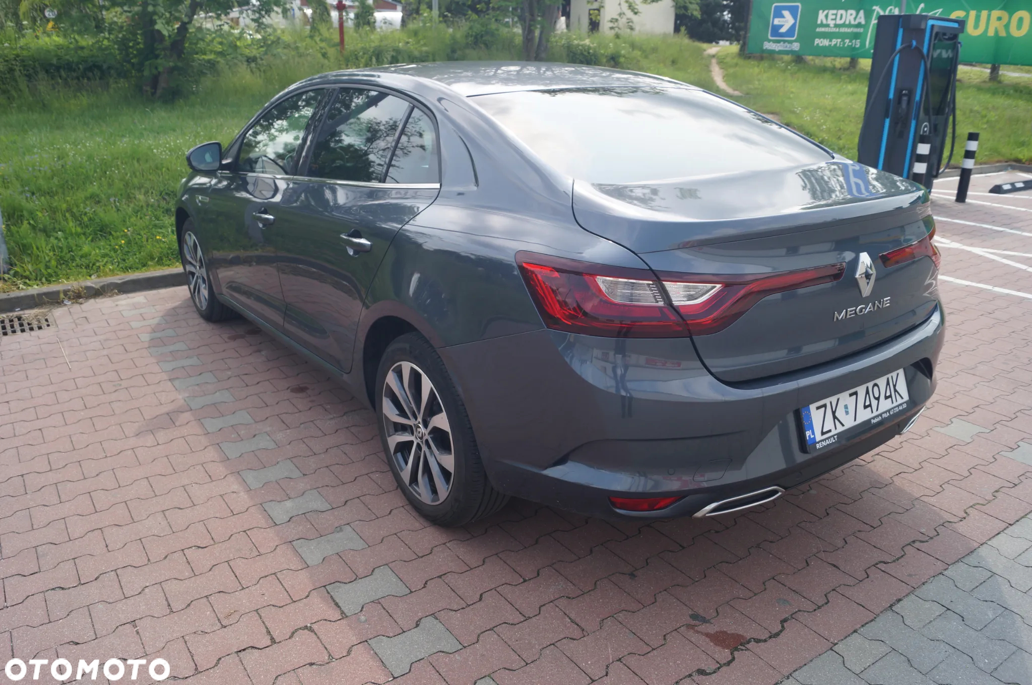 Renault Megane 1.3 TCe Intens - 8