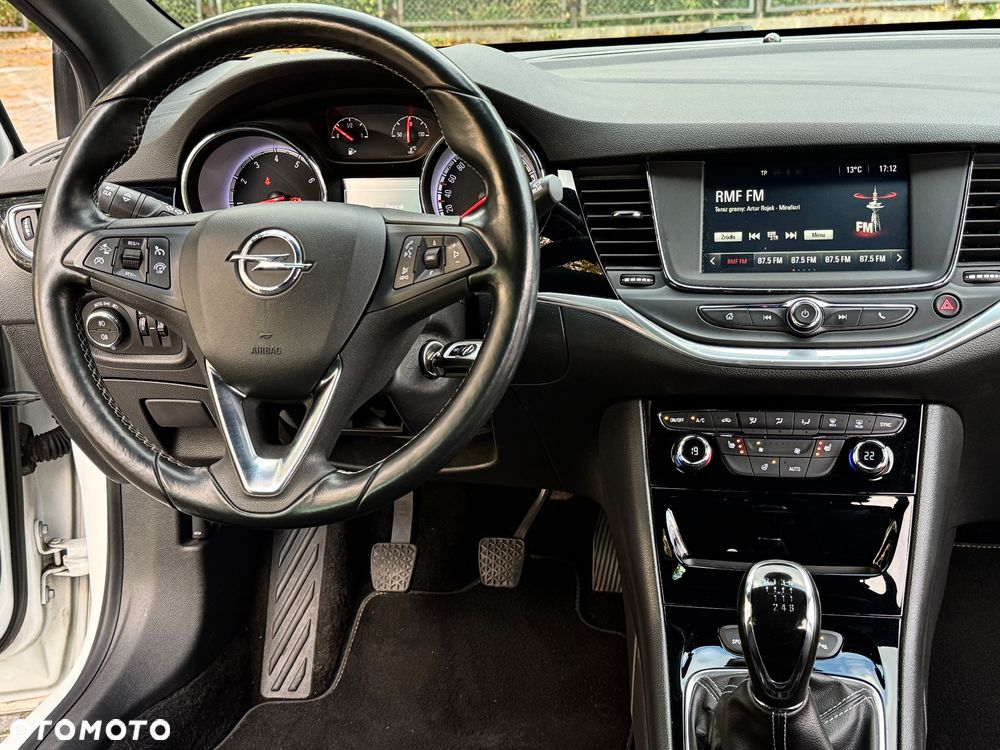 Opel Astra 1.4 Turbo Edition - 24