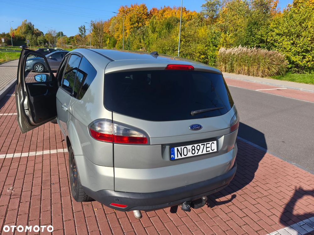 Ford S-Max - 6