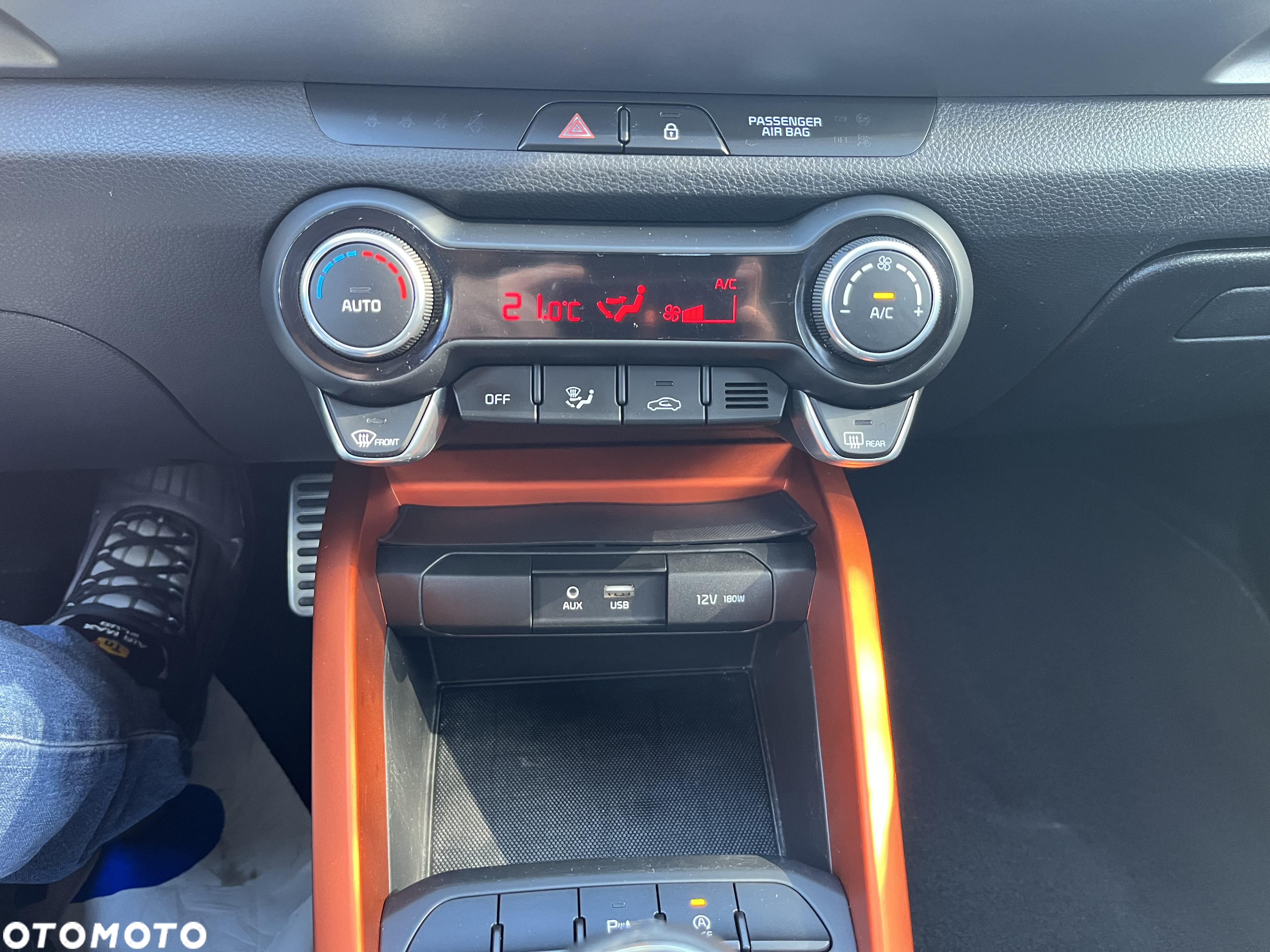 Kia Stonic - 25
