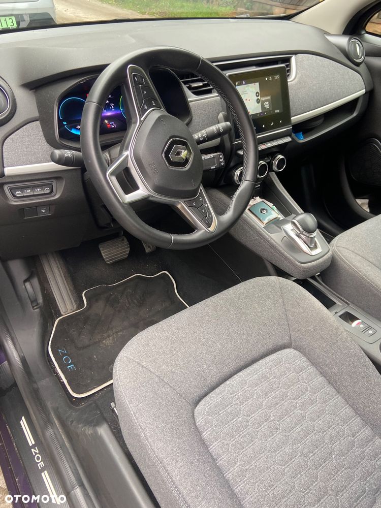 Renault Zoe - 11