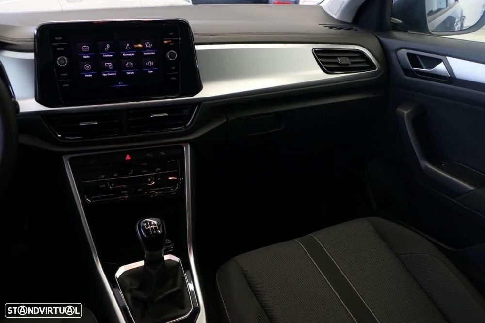 VW T-Roc 1.0 TSI Urban - 26