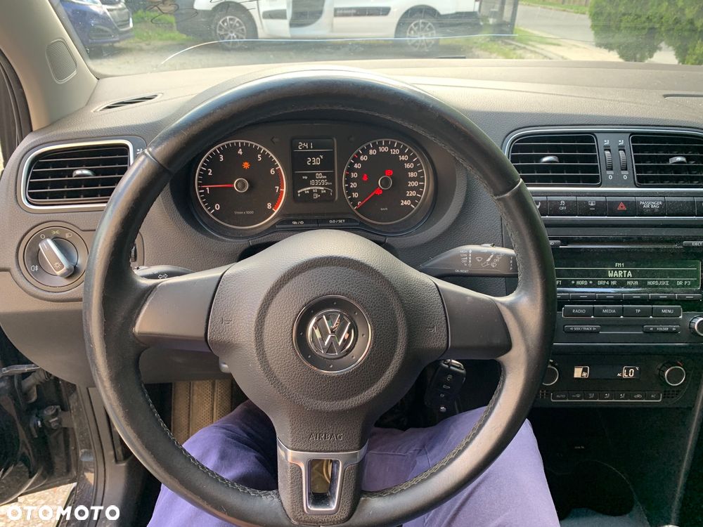 Volkswagen Polo 1.2 TSI BMT Comfortline - 24