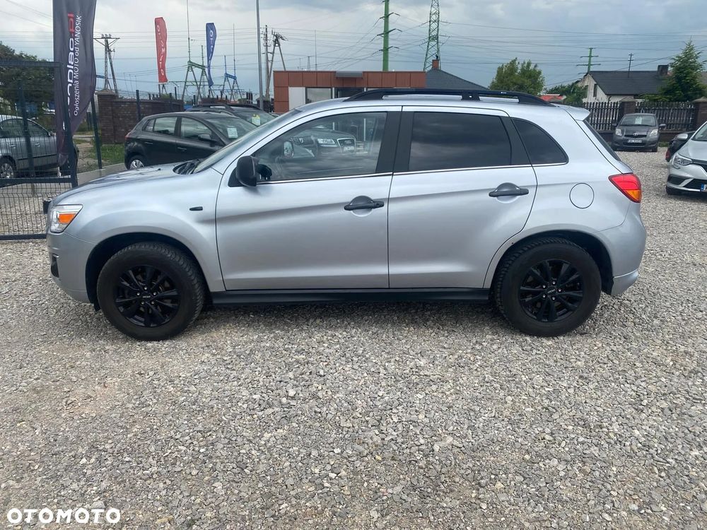 Mitsubishi ASX - 5