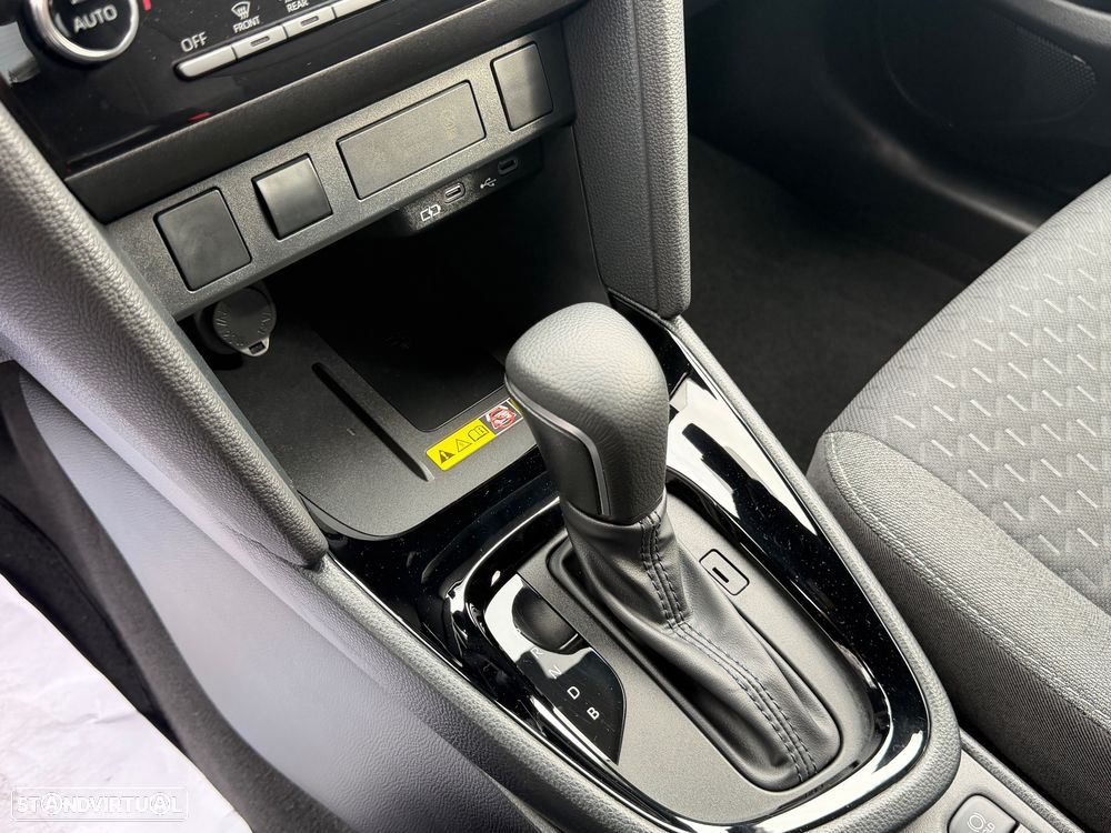 Toyota Yaris Cross 1.5 HDF Square Collection - 35
