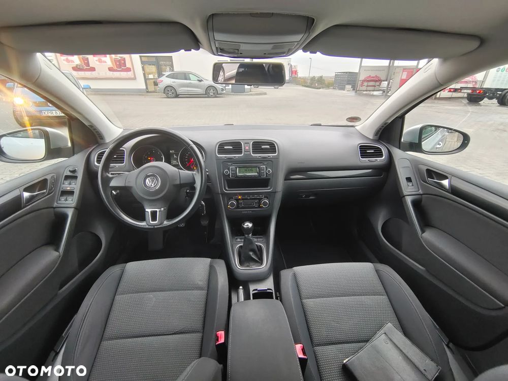 Volkswagen Golf - 12
