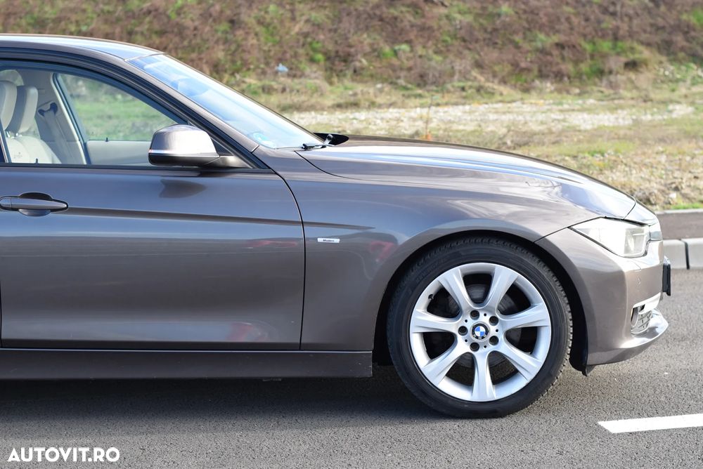 BMW Seria 5 520d Aut. Modern Line - 30