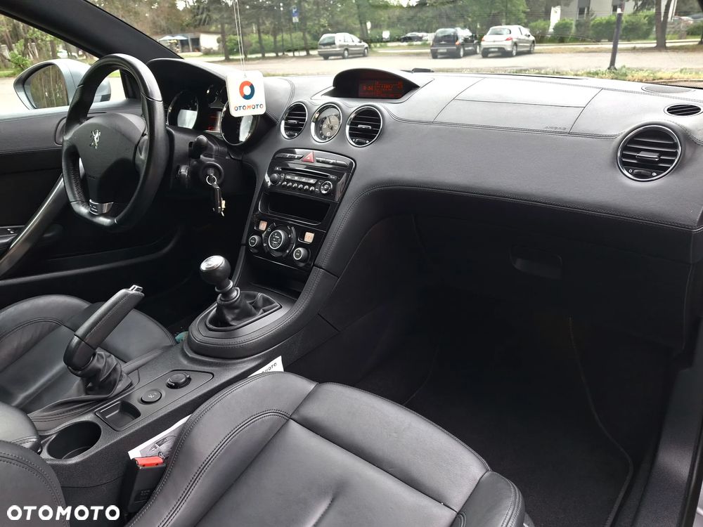 Peugeot RCZ 1.6 200 THP Onyx - 21