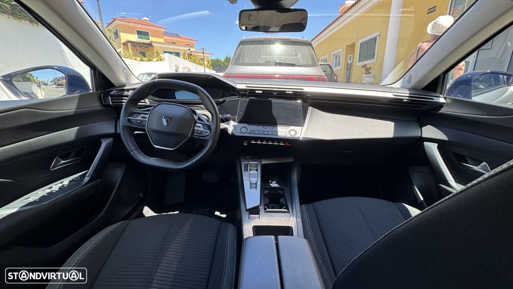 Peugeot 308 1.2 PureTech Allure EAT8 - 28