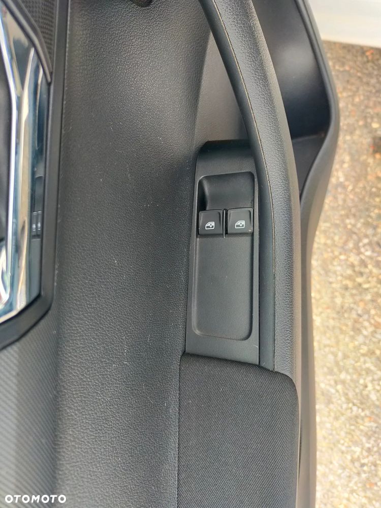 Skoda Fabia - 18