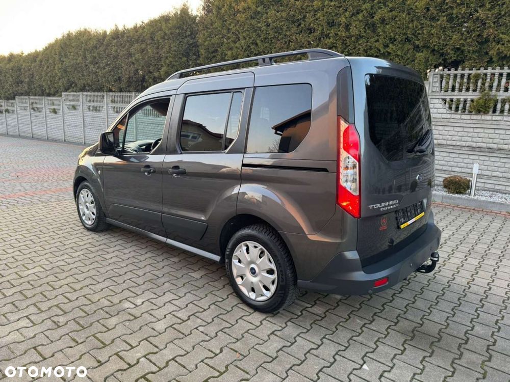 Ford Tourneo Connect - 16