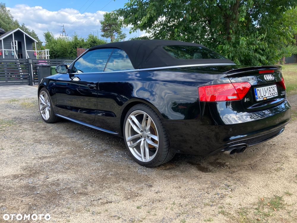 Audi A5 Cabrio 2.0 TDI DPF (clean diesel) quattro - 7