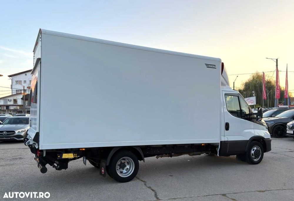 Iveco DAILY CU LIFT - 10