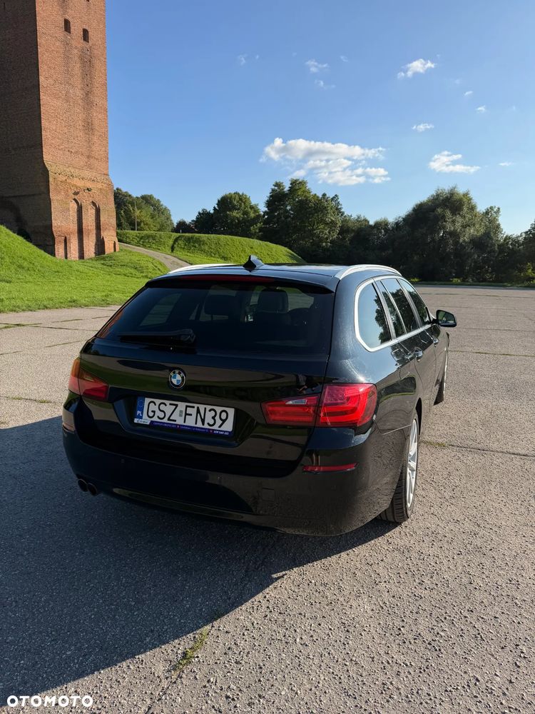 BMW Seria 5 520d - 5