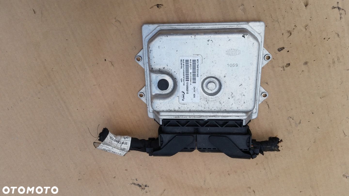 KOMPUTER STEROWNIK QUBO 1.3 M-JET 51896810 - 1
