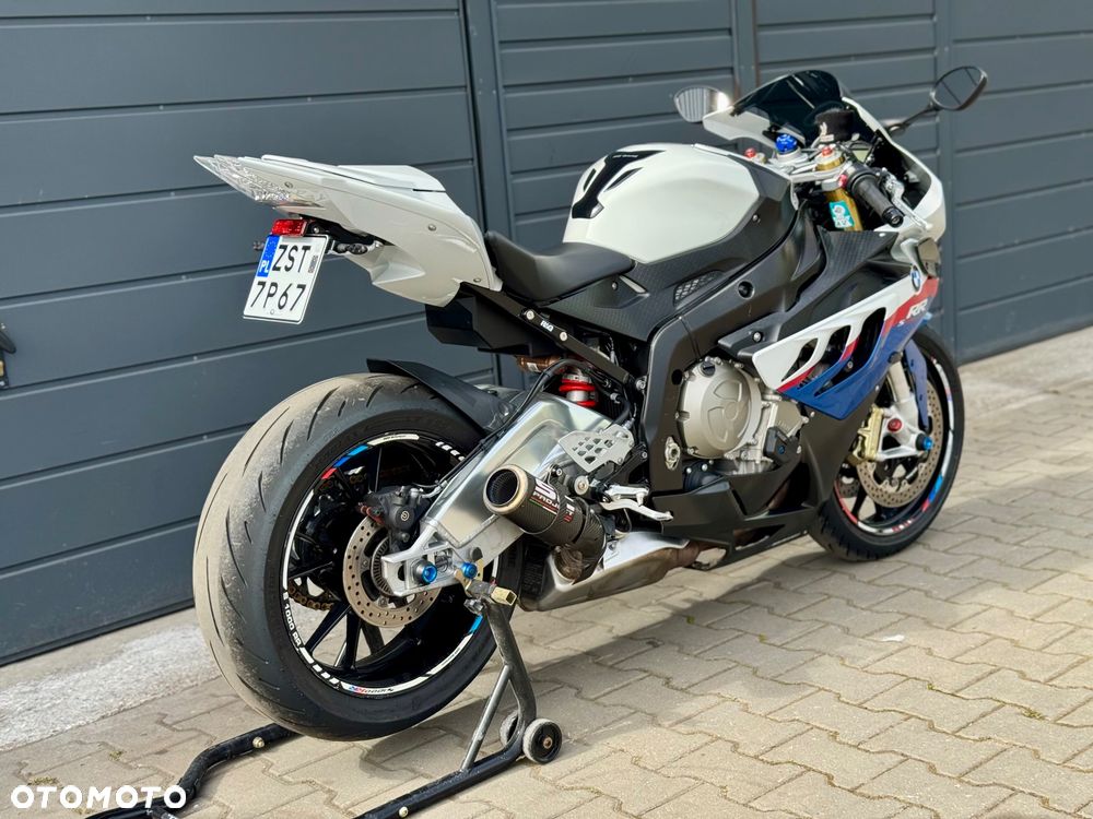 BMW S - 24
