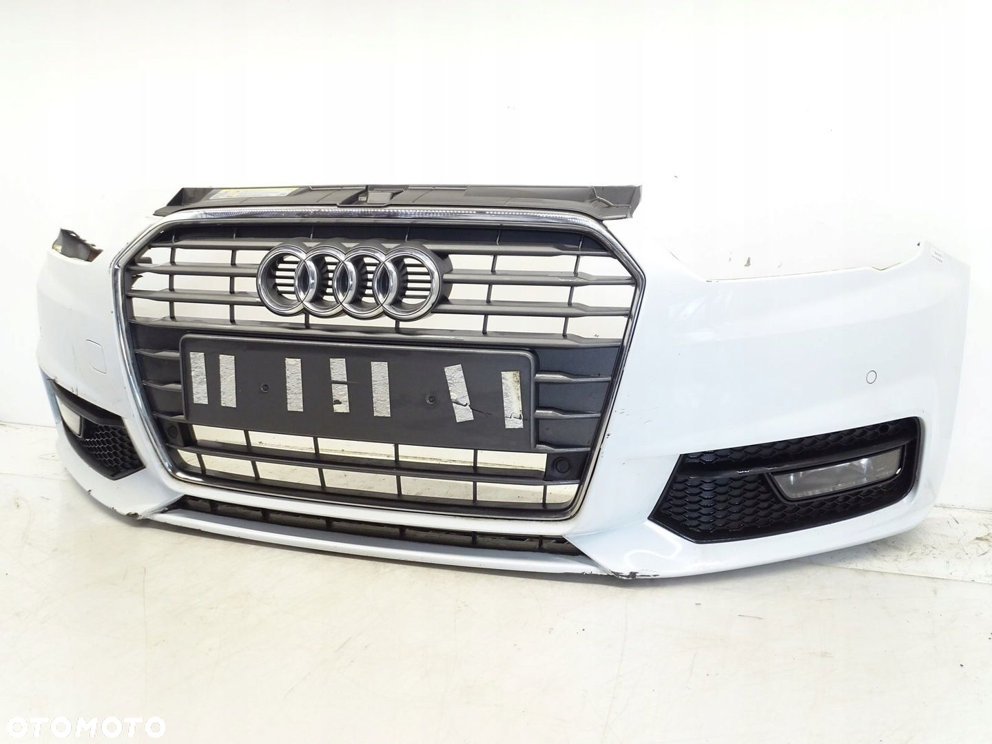 KPL ZDERZAK PRZÓD PRZEDNI AUDI A1 8X LIFT LS9R 14-18R PDC - 4