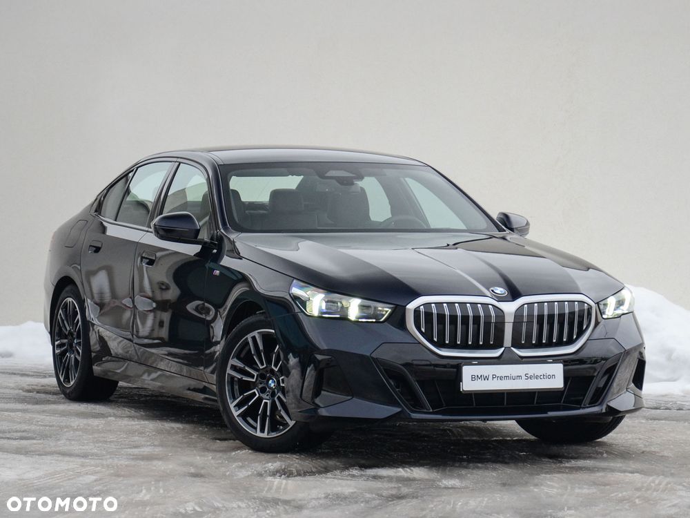 BMW Seria 5 520d xDrive mHEV M Sport - 10