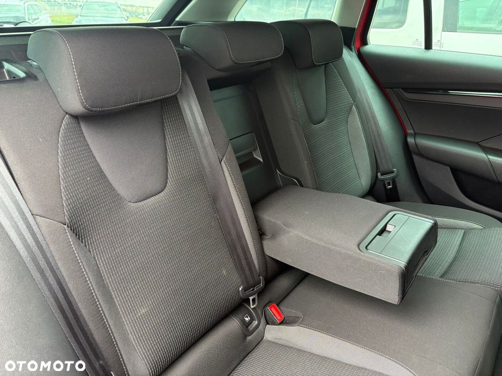 Skoda Octavia 1.5 TSI ACT Ambition - 15