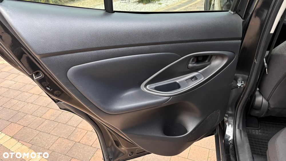 Toyota Yaris Cross Hybrid 1.5 Comfort - 37