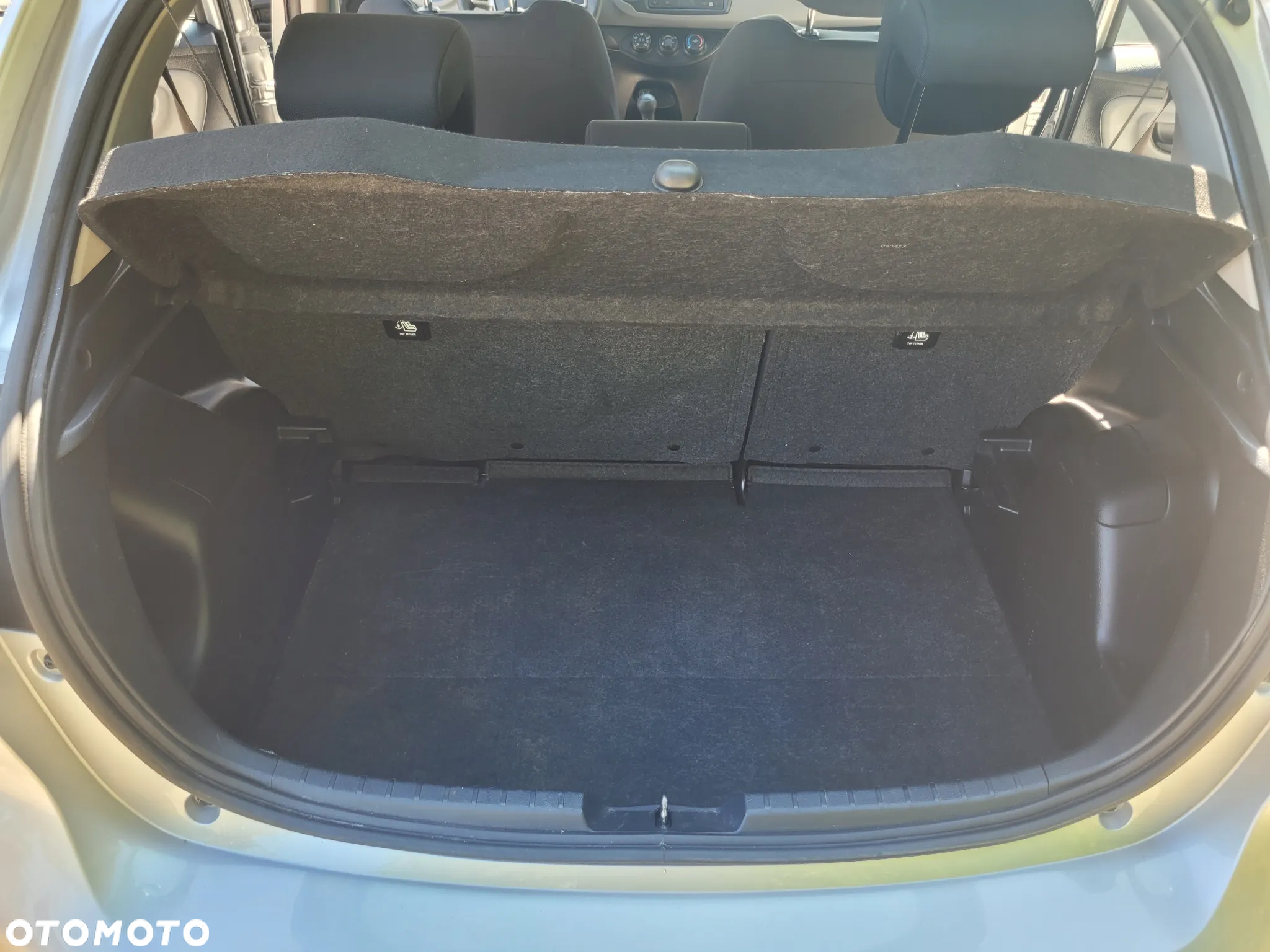 Toyota Yaris 1.0 Active EU6 - 3