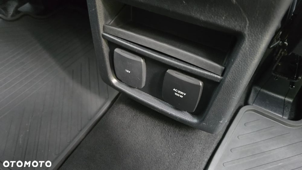 Ford S-Max 2.0 TDCi 4WD Titanium PowerShift - 19