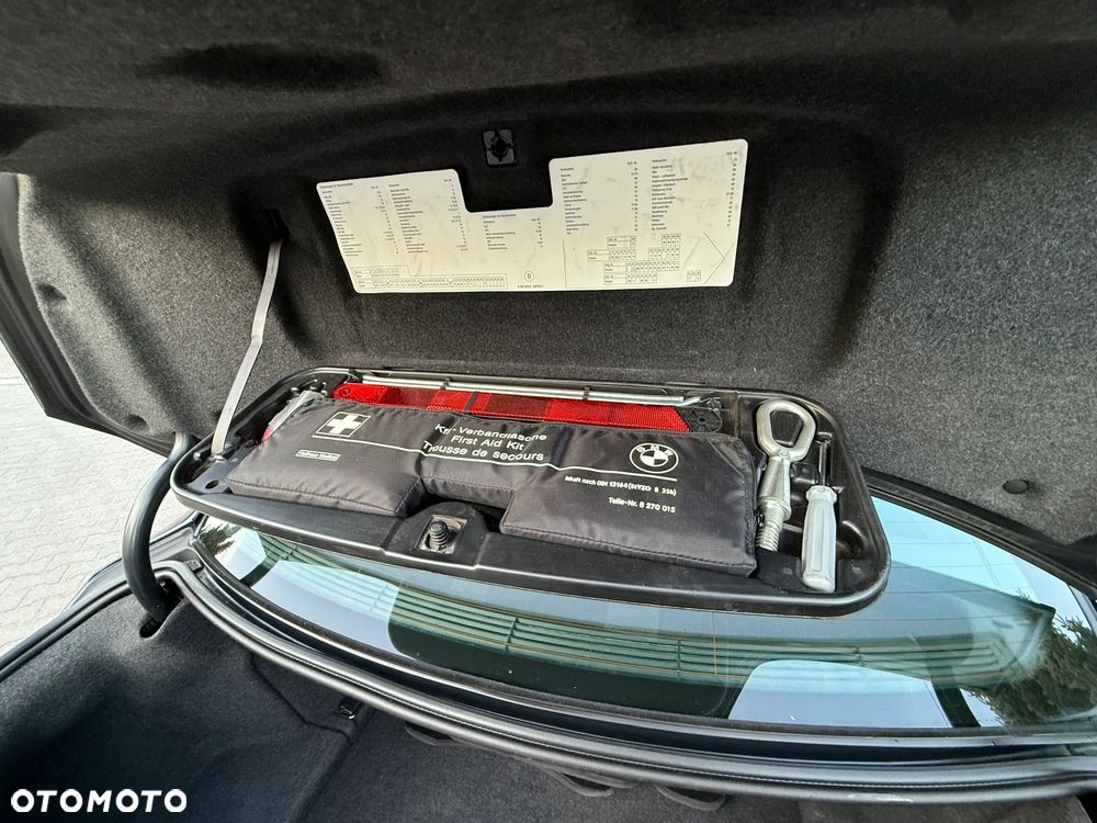 BMW Seria 5 525i - 31