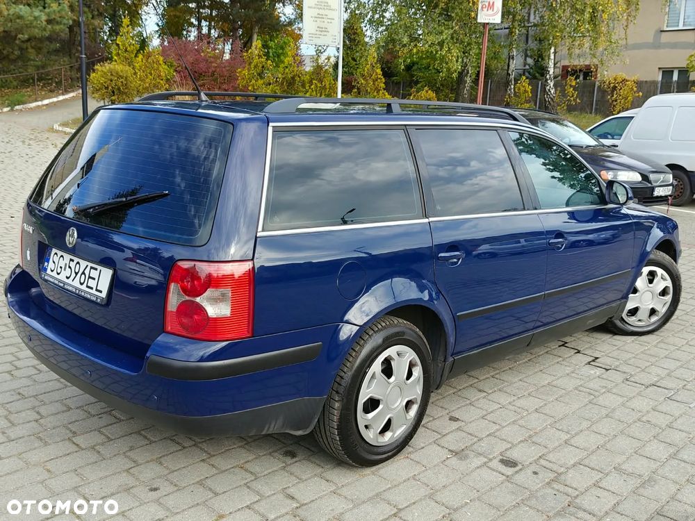 Volkswagen Passat Variant 1.6 Comfortline Family - 19