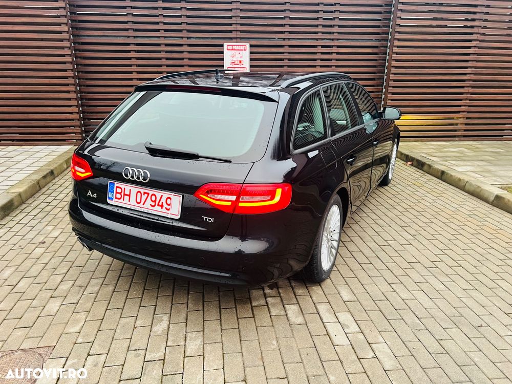 Audi A4 2.0 TDI DPF clean multitronic Ambition - 12