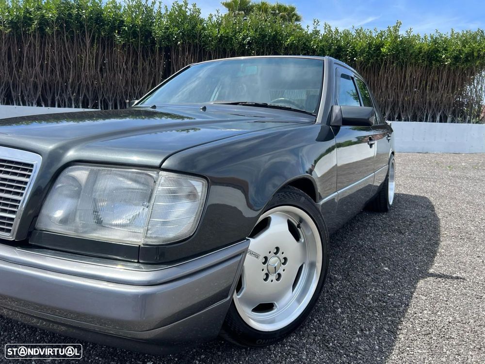 Mercedes-Benz E 280 Classic - 13