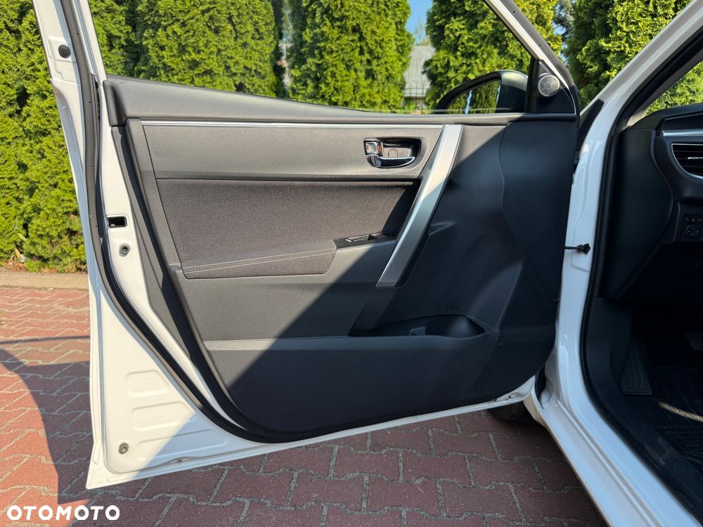 Toyota Corolla 1.6 Comfort - 7