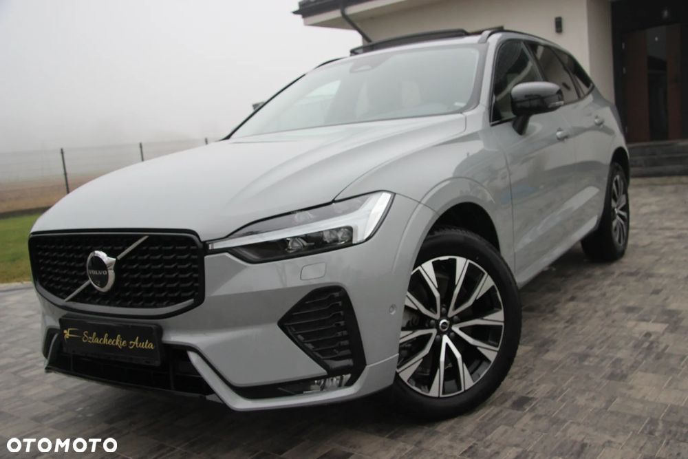 Volvo XC 60 B4 D Plus Dark - 14