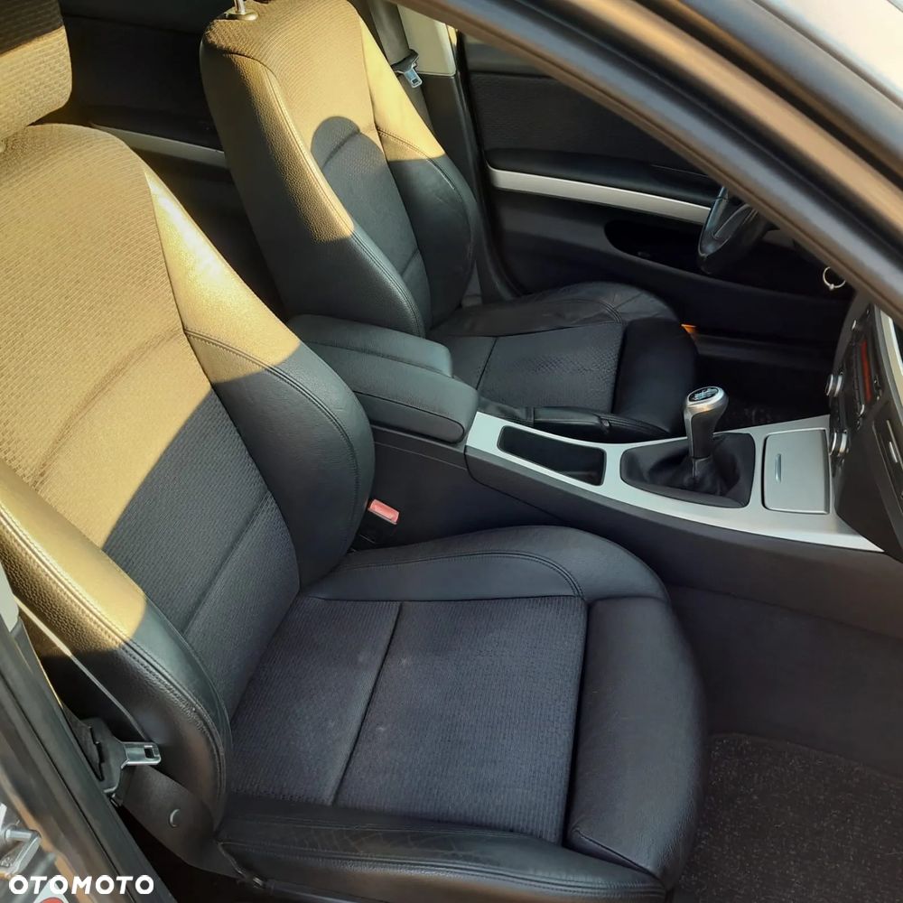 BMW Seria 3 320d xDrive - 8