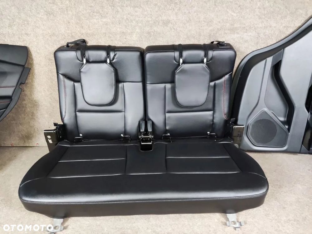 FORD EXPLORER od 2020r Fotele Kanapy Boczki 7 osób - 7