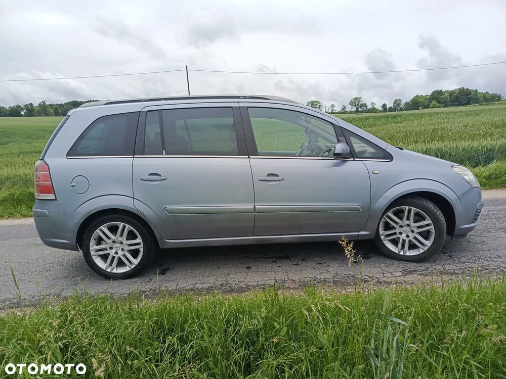 Opel Zafira - 5