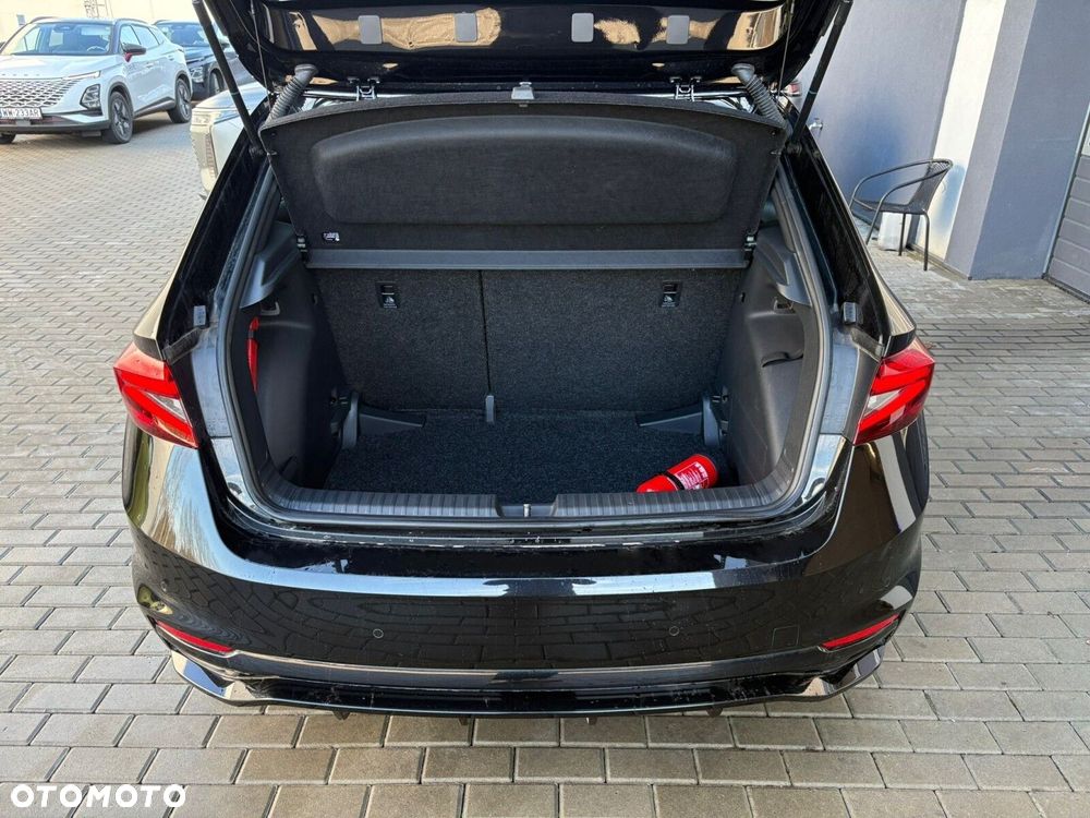 Skoda Fabia 1.5 TSI Monte Carlo DSG - 17
