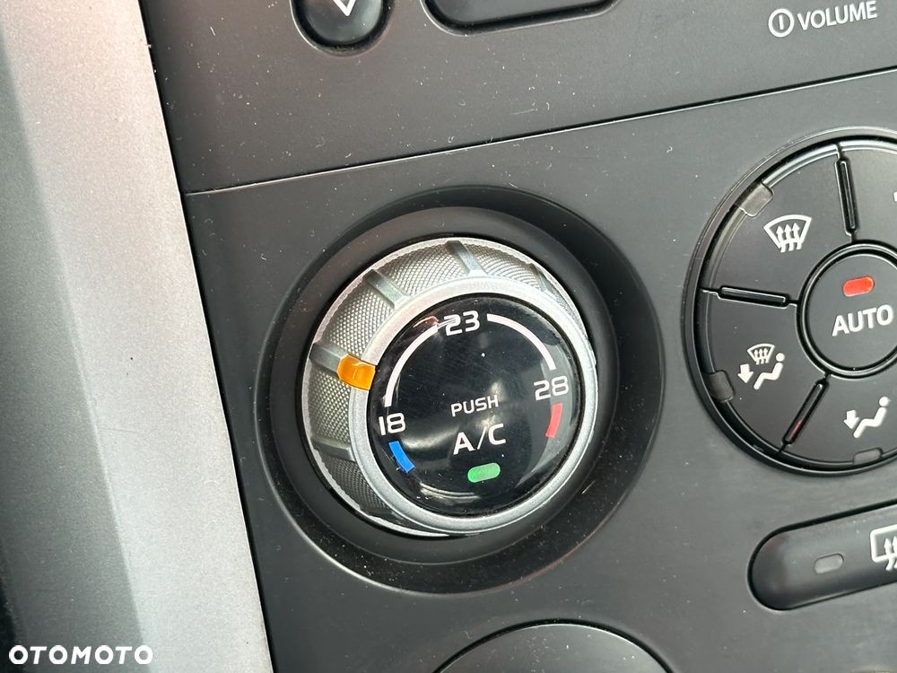 Suzuki Grand Vitara 1.6 - 13