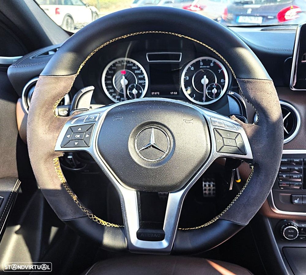 Mercedes-Benz A 45 AMG 4-Matic - 19