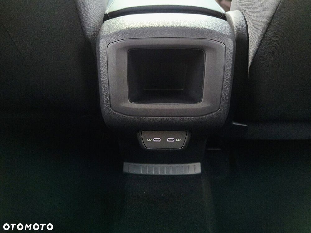 Volkswagen T-Cross - 27
