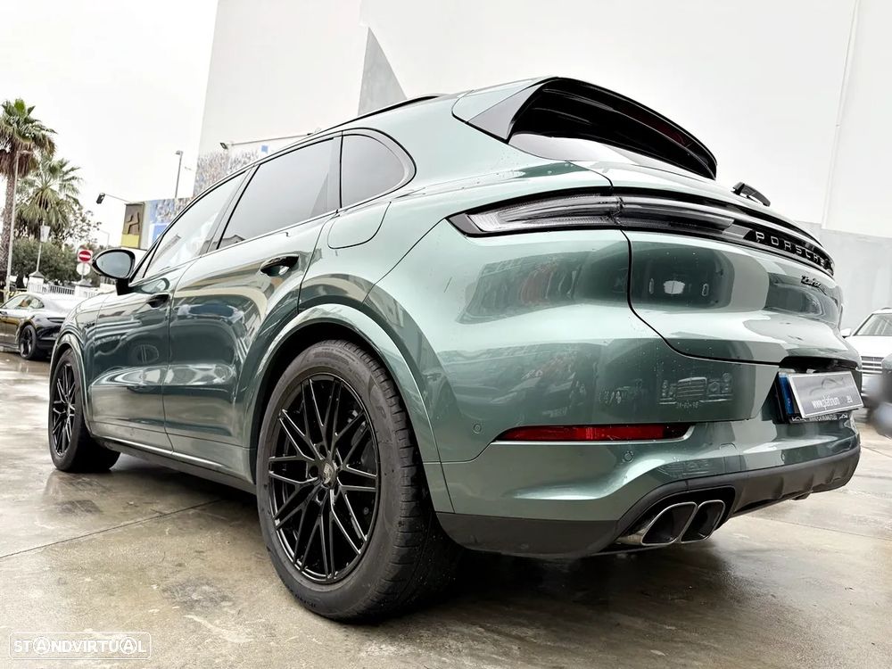 Porsche Cayenne Turbo E-Hybrid - 51