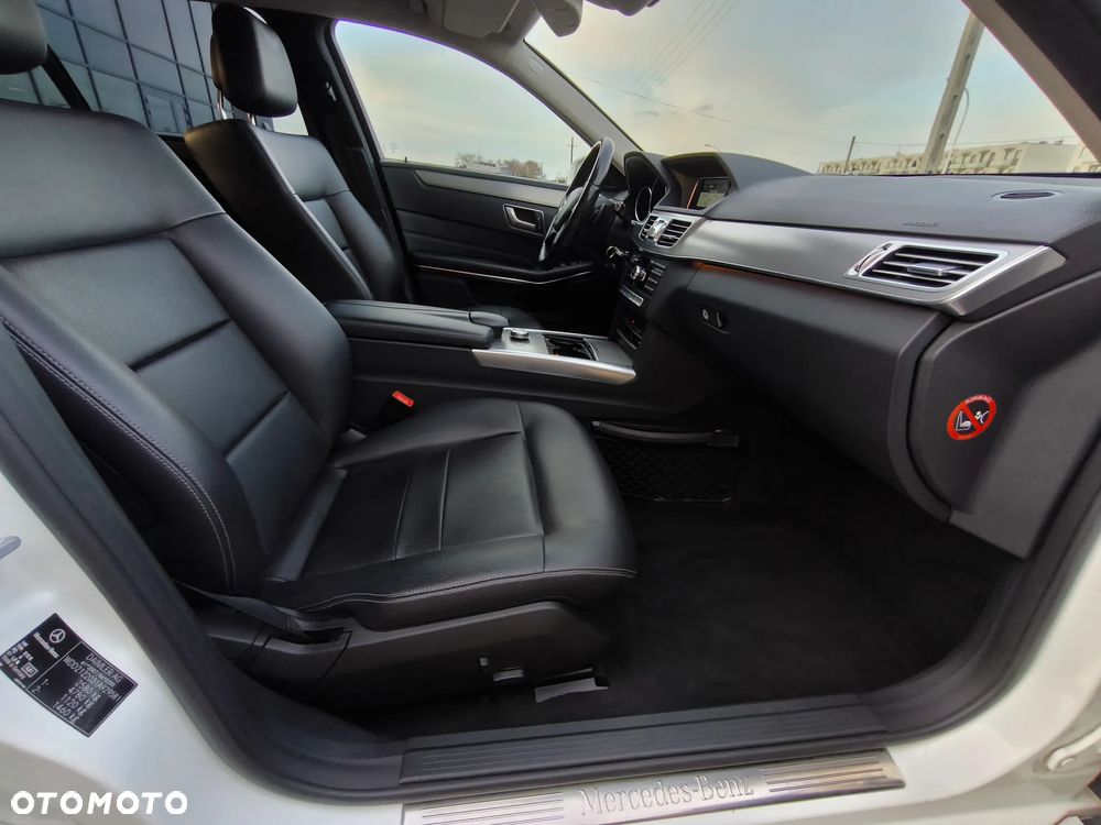 Mercedes-Benz Klasa E 250 BlueTEC 9G-TRONIC Edition - 21