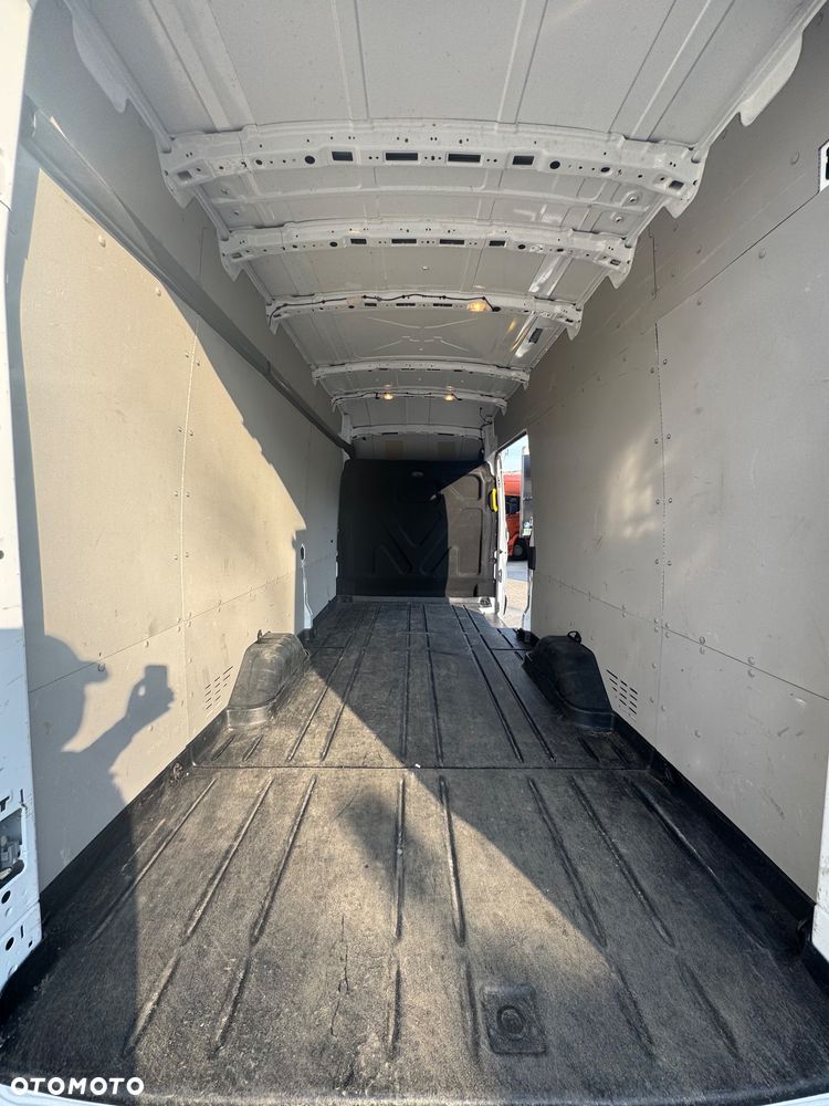 Ford Transit - 7