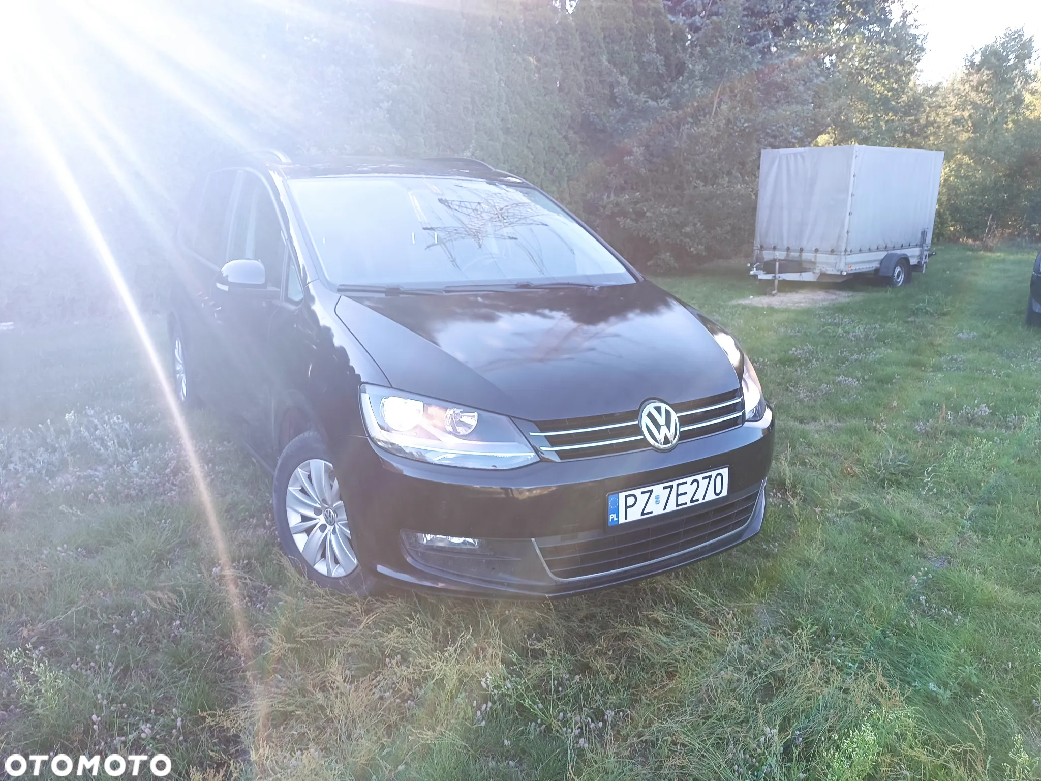 Volkswagen Sharan 2.0 TDI Comfortline DSG - 24